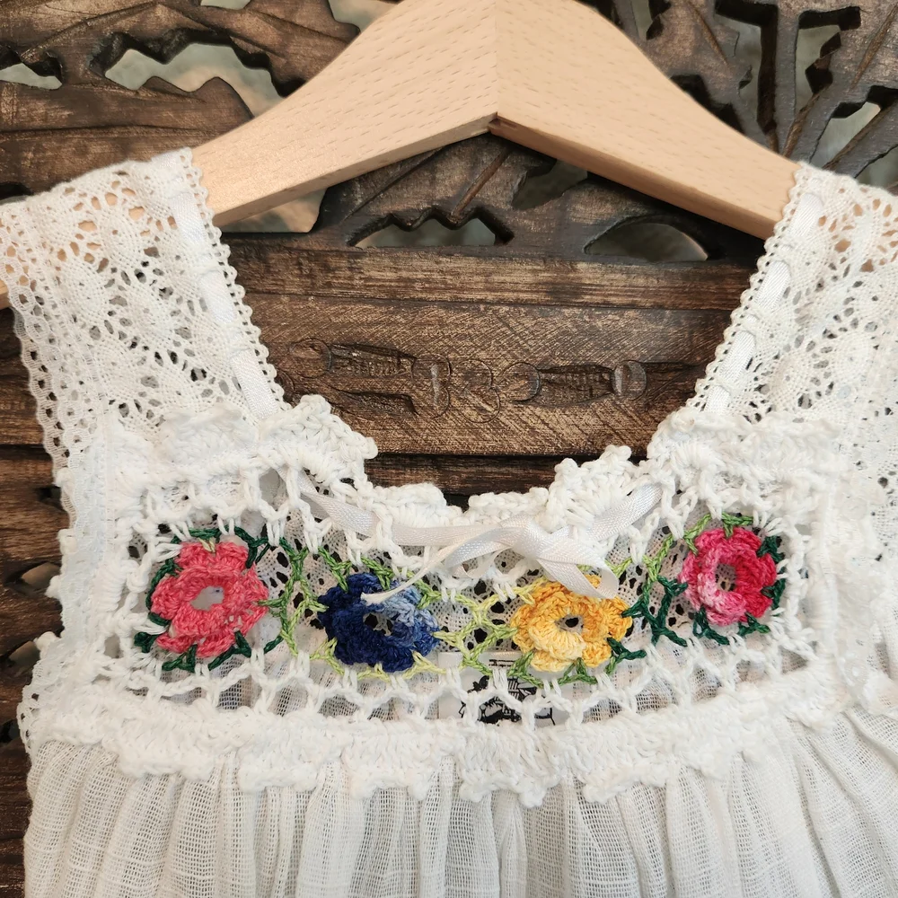 Bundle! 2 Handmade Embroidered White Sleeveless Dresses - Picture 4 of 10